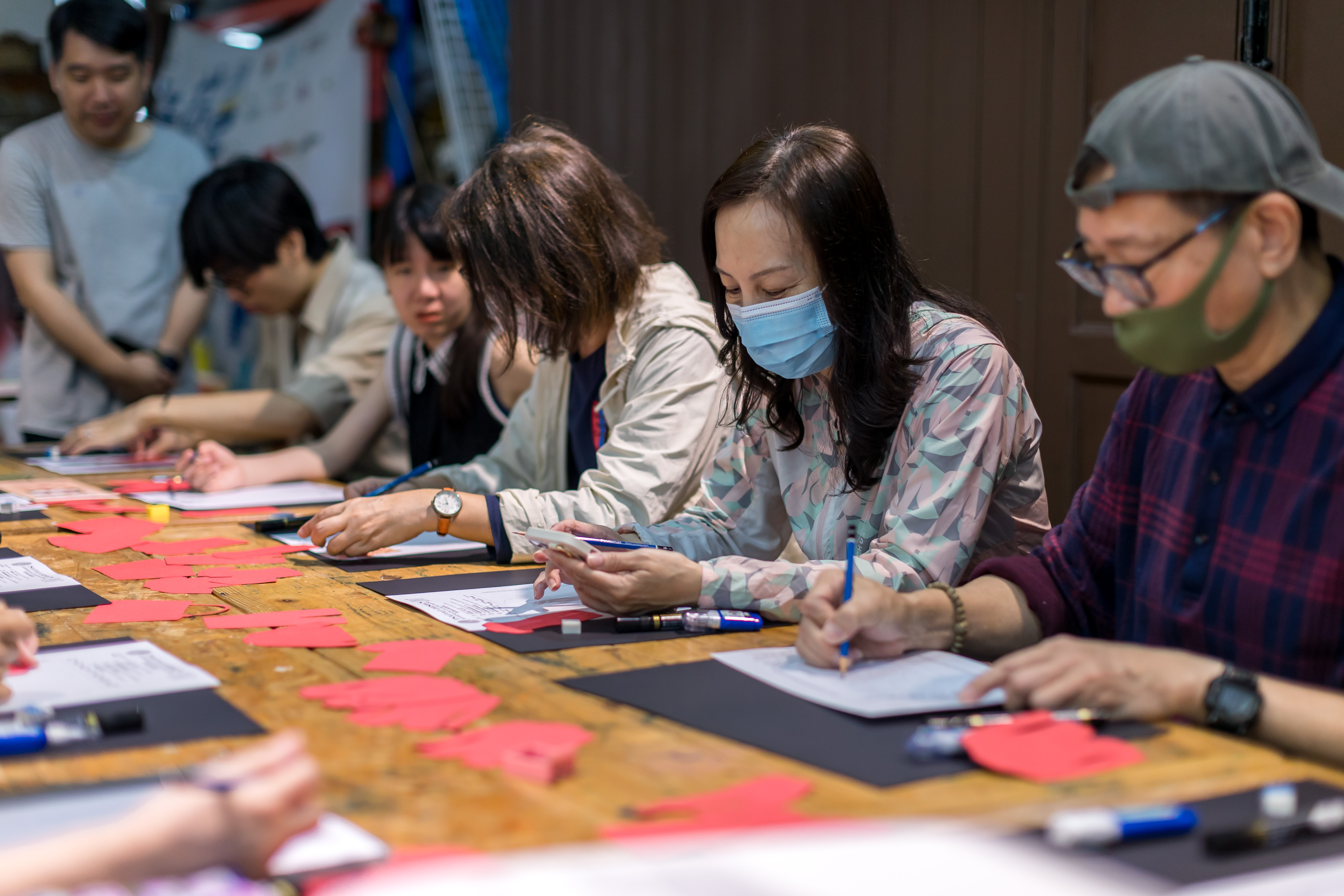 Design Spectrum 設計光譜 - Crafting with Fabrics @ Blue House: Papercutting Workshop